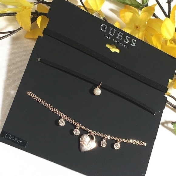 3/$29! GUESS Layered Choker Necklace Pearl Suede - Picture 4 of 7